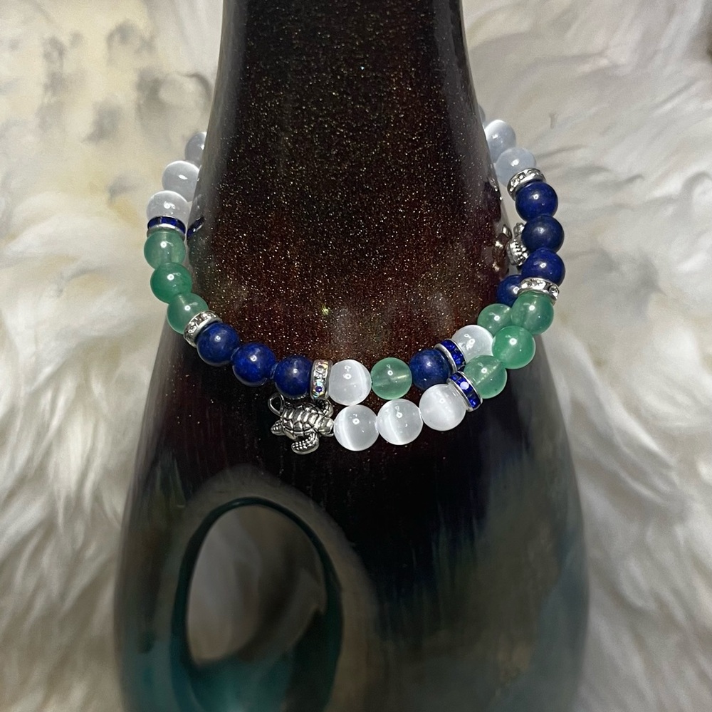 Elegant green blue and white Beaded Bracelet